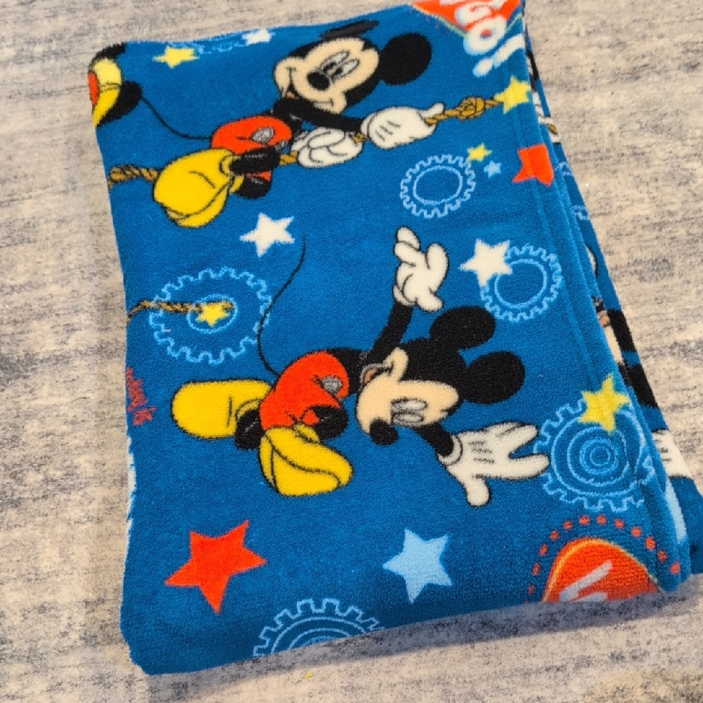Disney Red and Blue Mickey Mouse Throw Blanket